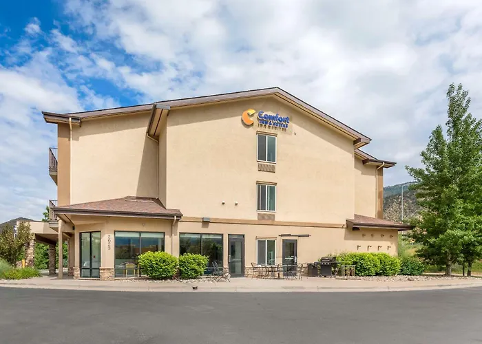 Comfort Inn & Suites Glenwood Springs On The River
